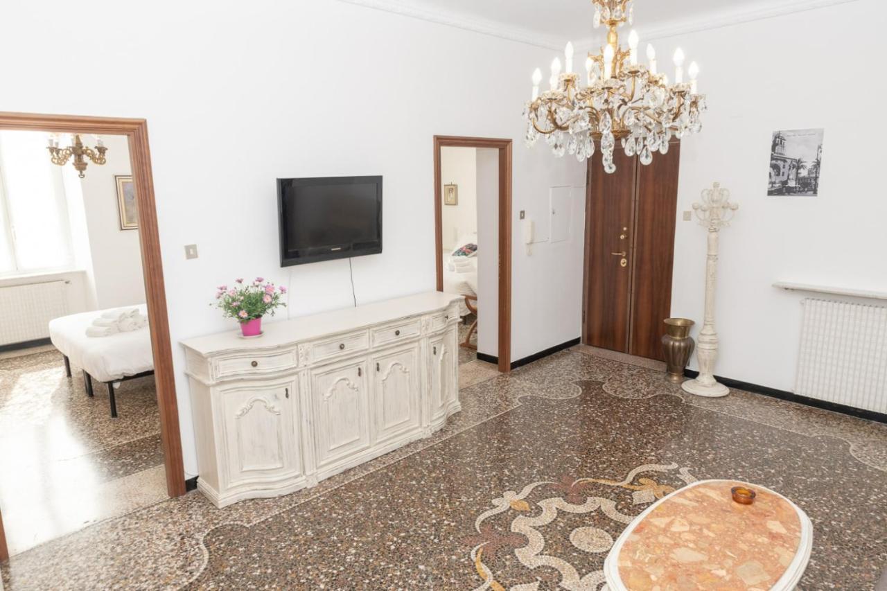 Appartement Living Sestri Airport